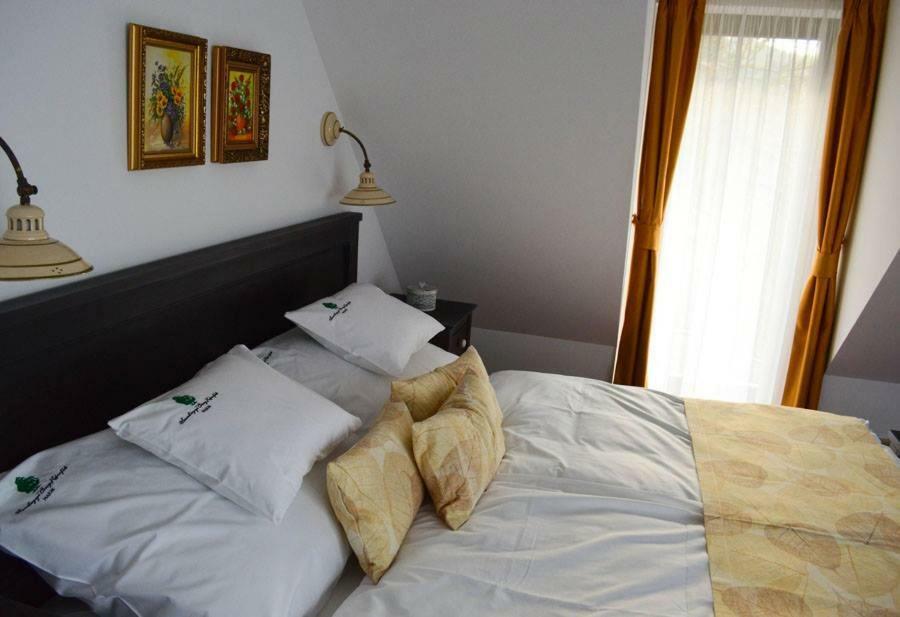 Bed and Breakfast Somhegyi Oereg Harsfak Major Vendeghaz Bakonybél Exteriér fotografie